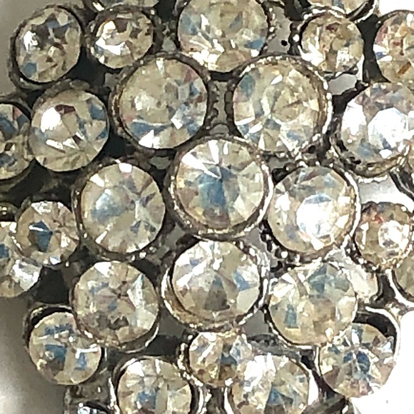 Vintage estate large clear rhinestone brooch - Picture 3 of 8